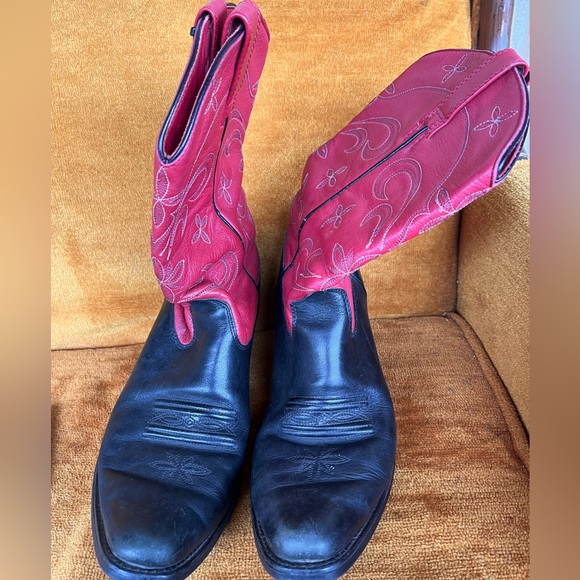 Ariat Cowboy Boots, ladies size 9, black & red - Picture 4 of 4